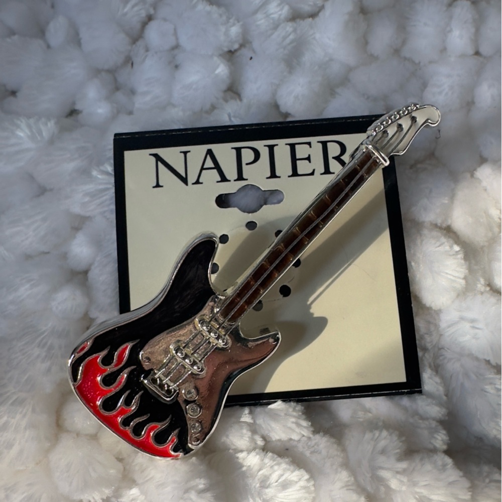 Napier Guitar Pin